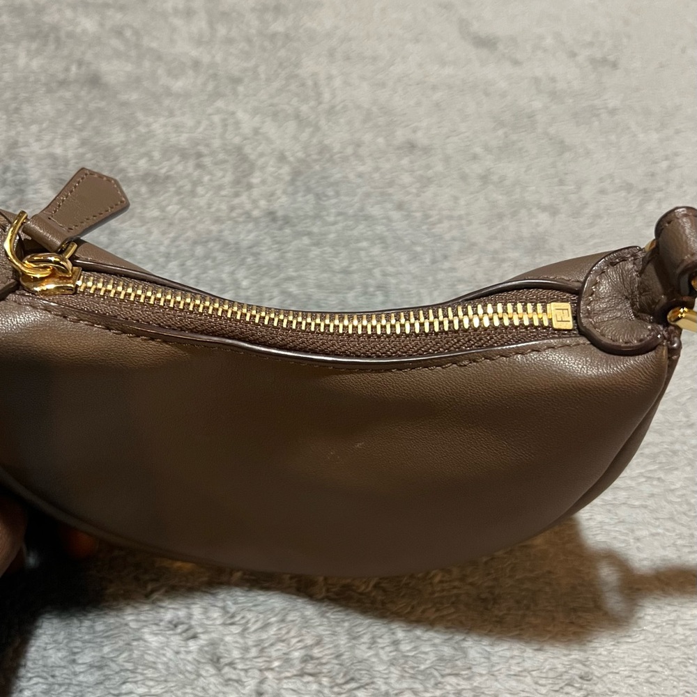 Nano Fendigraphy Fendi Brown Leather clutch - Picture 5 of 8